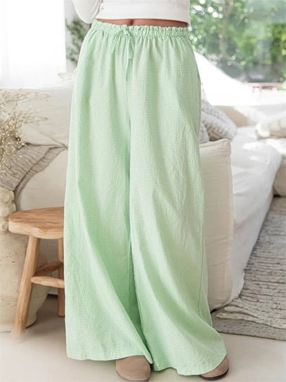 Sophisticated Garment with a Clean Classic Look