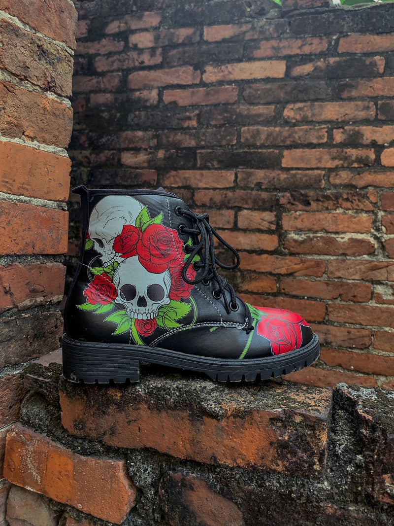 Elegantly Styled Boots for Everyday Wear