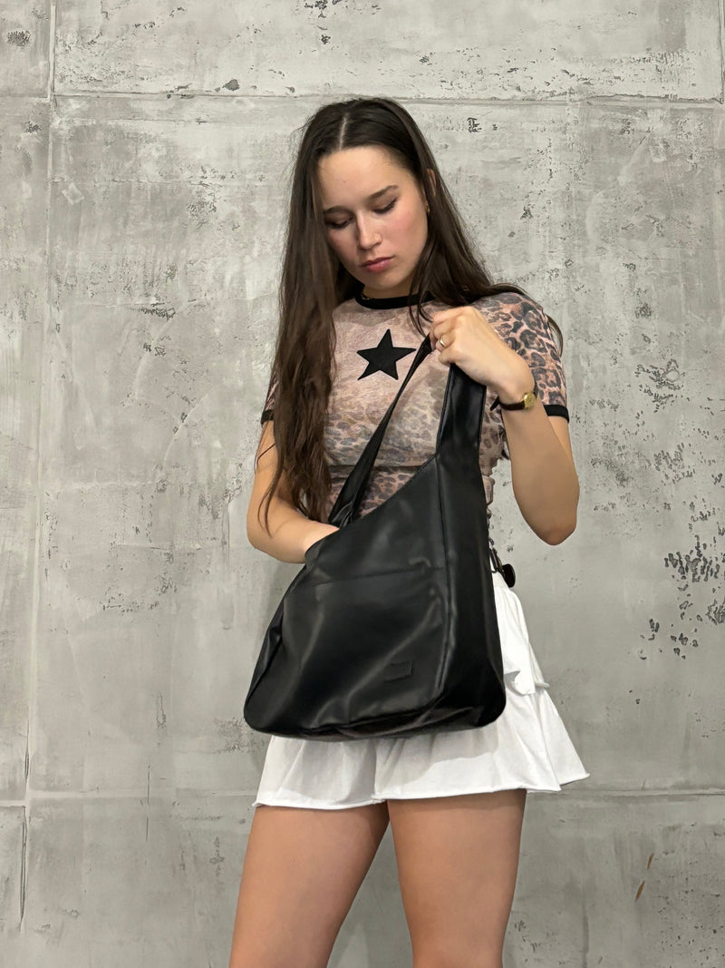 A Vintage Style Bag with Delicate Timeless Details