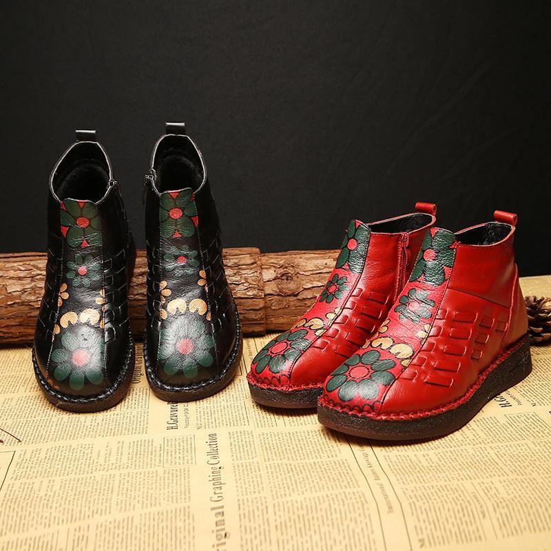 Classic Vintage Boots with a Flattering Fit