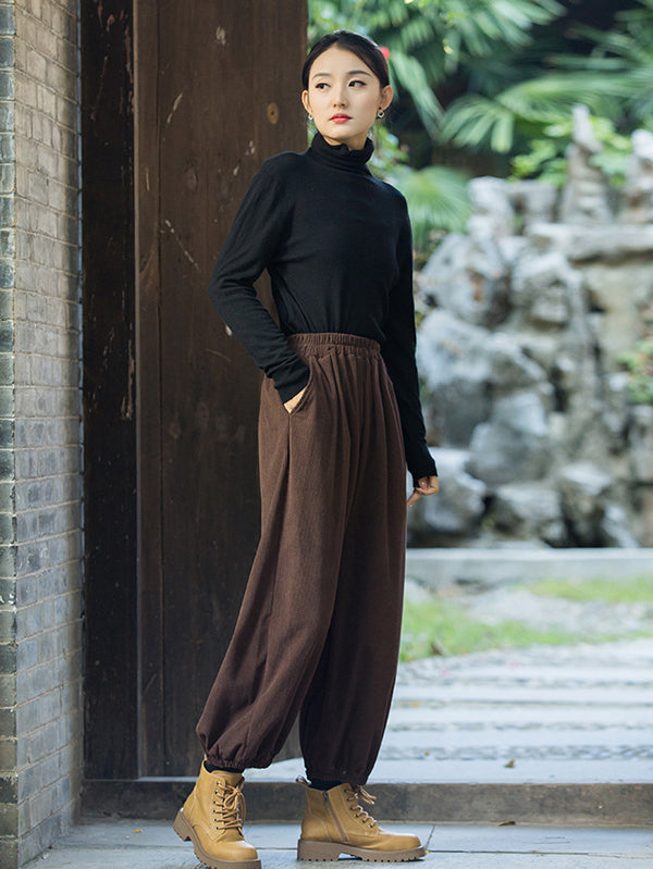Well Tailored Pants with a Graceful Silhouette