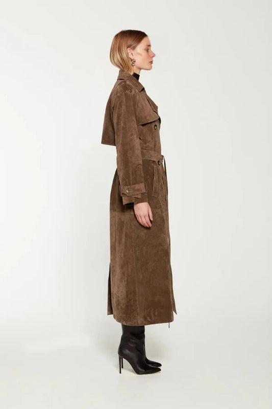 Elegantly Styled Coat for Everyday Wear