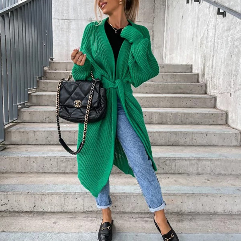 Gracefully Styled Cardigan for Any Occasion