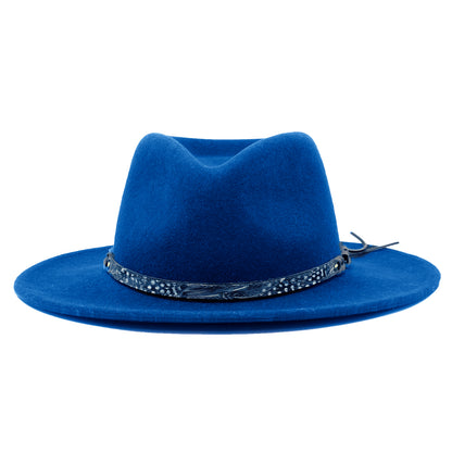 Sophisticated Garment with a Clean Classic Look