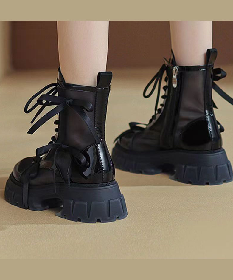 Beautifully Finished Boots in a Timeless Design