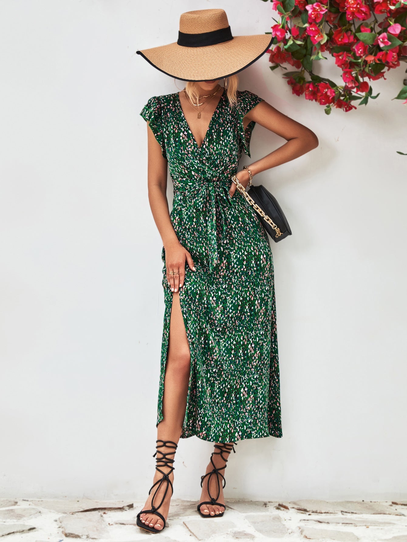 Classic Vintage & Enduringly Stylish Dress