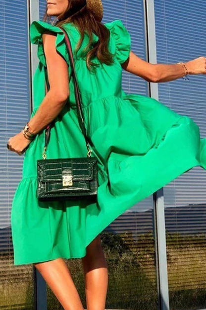 Well Tailored Dress with a Graceful Silhouette