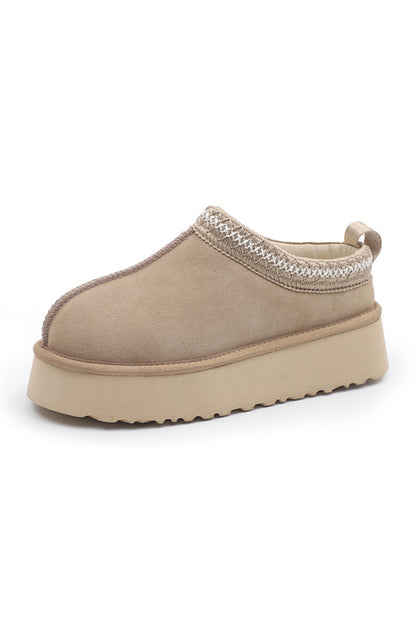 Elegantly Styled Boots for Everyday Wear