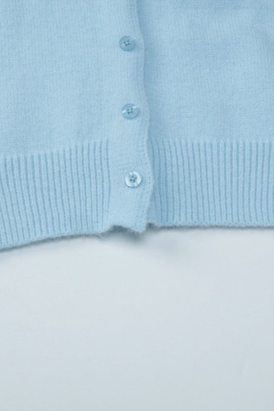 Elegantly Styled Cardigan for Everyday Wear