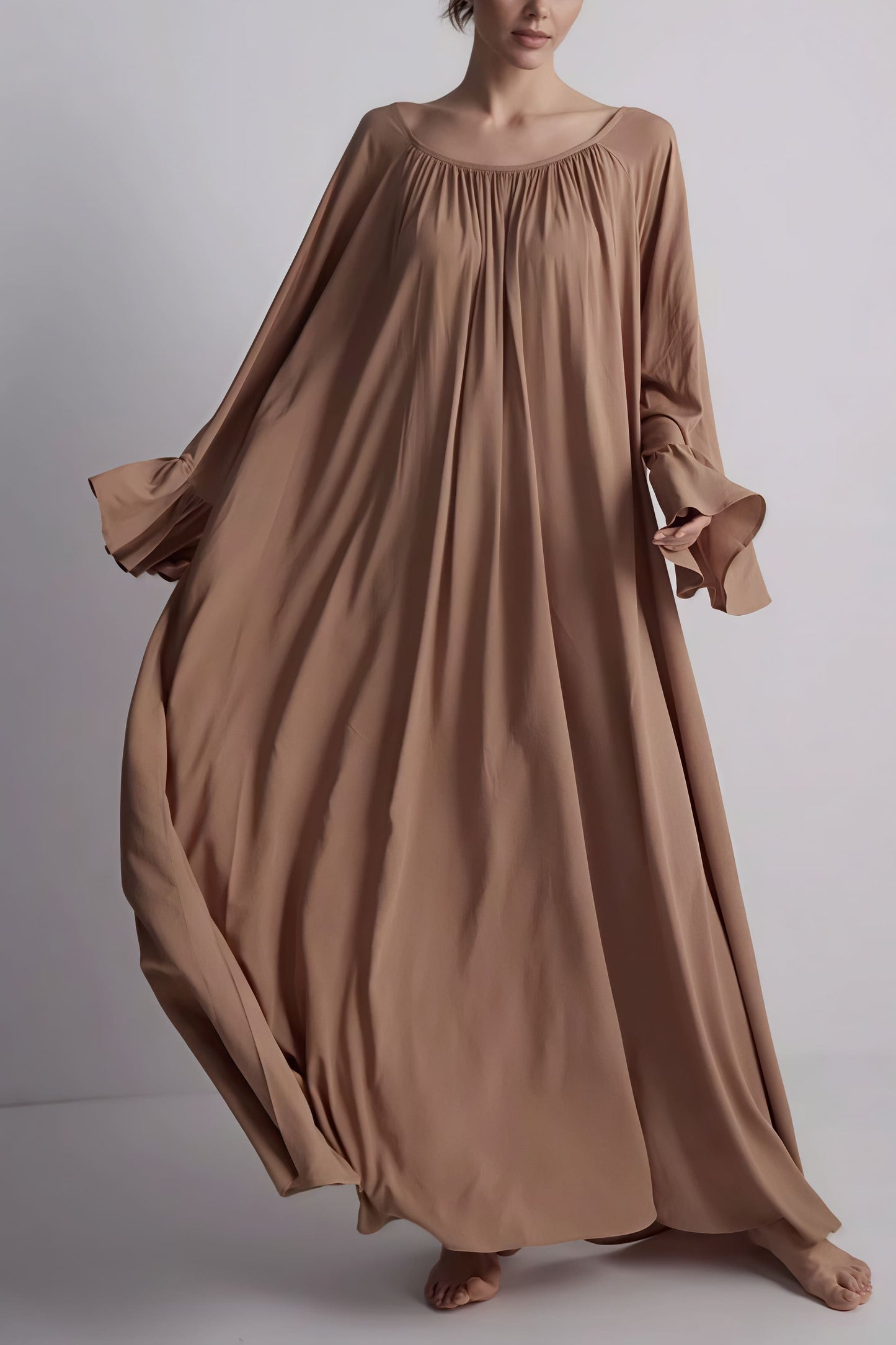Well Tailored Dress with a Graceful Silhouette