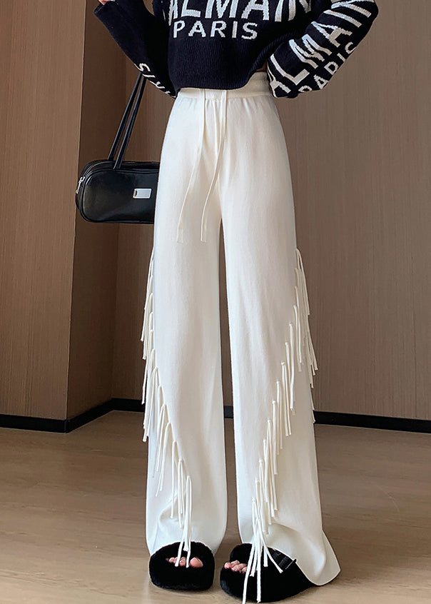 Well Tailored Pants with a Graceful Silhouette