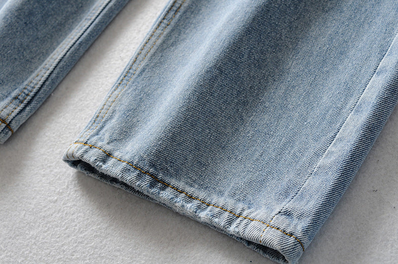 Sophisticated Garment with a Clean Classic Look
