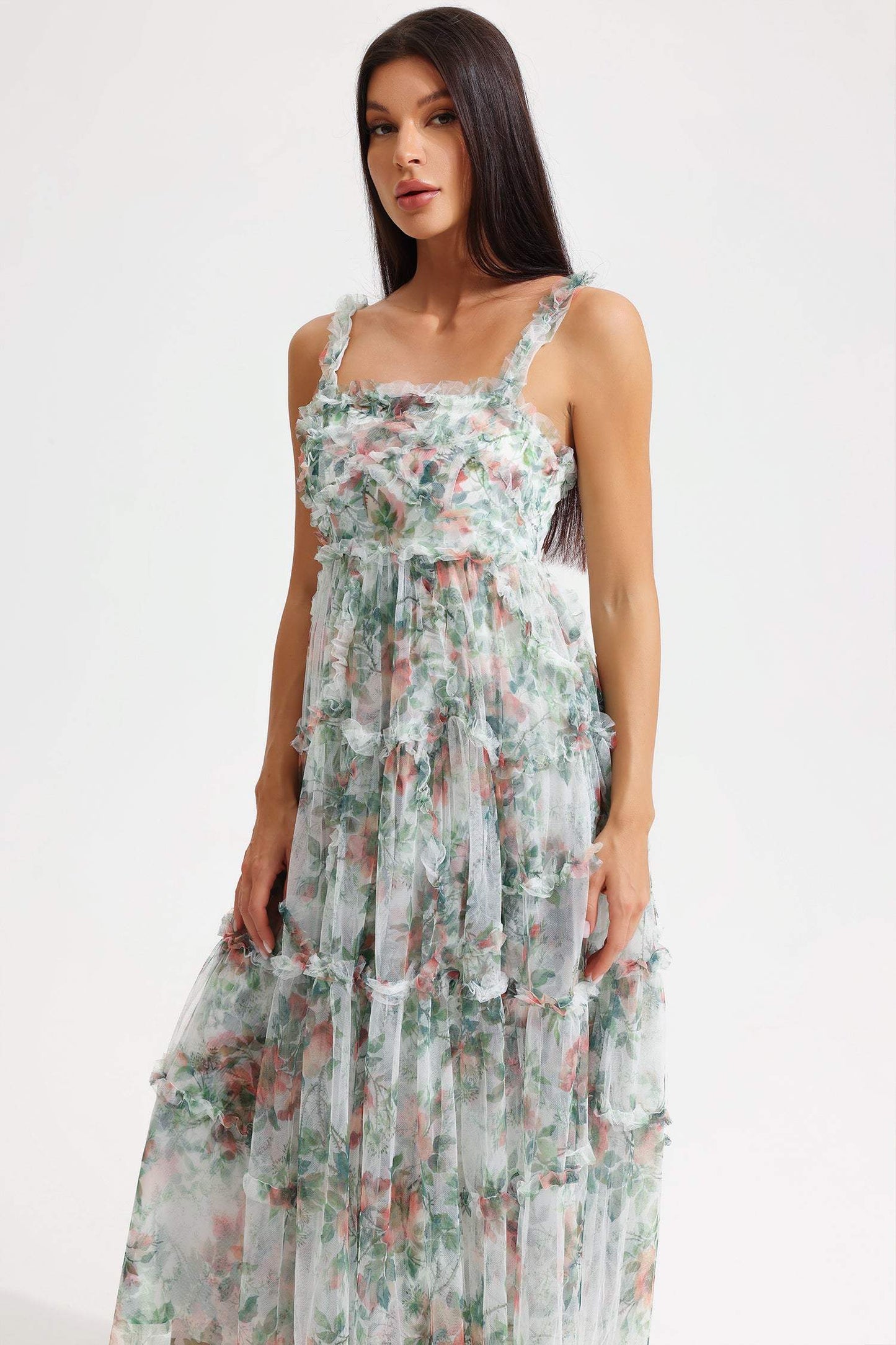 Beautifully Crafted Dress in a Classic Style