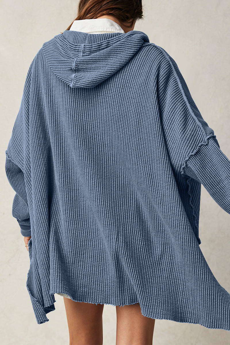Well Tailored Top with a Graceful Silhouette