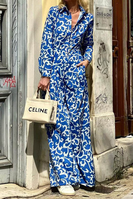 Effortlessly Elegant Garment with a Timeless Design