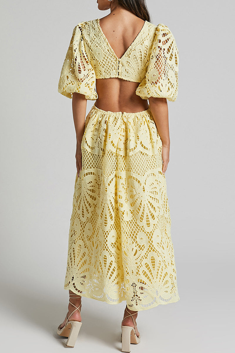 Beautifully Finished Dress in a Timeless Design