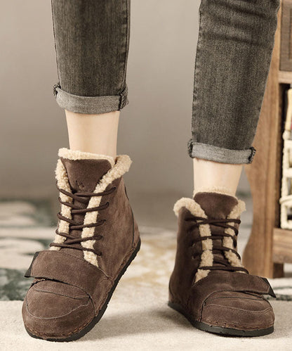 Polished Boots with an Effortless Classic Look