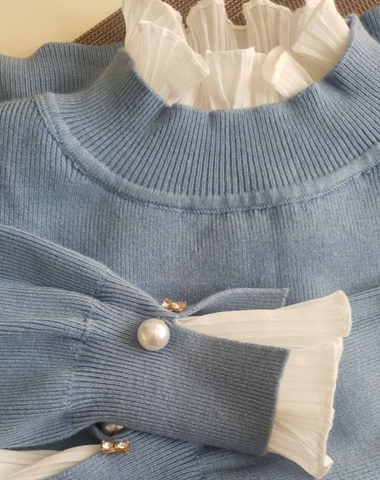 Effortlessly Elegant Sweater with a Timeless Design