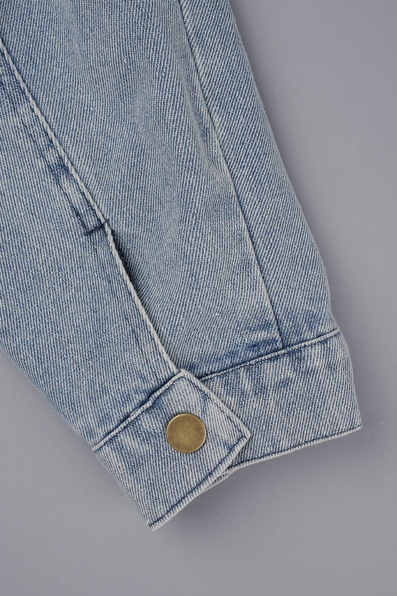Elegantly Styled Jacket for Everyday Wear