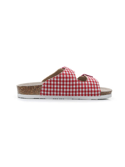 Effortlessly Elegant Sandals with a Timeless Design