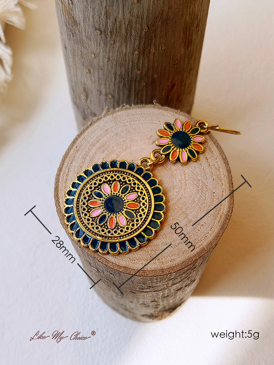 Classic Vintage Garment with a Flattering Fit