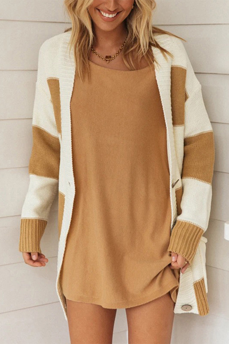 Beautifully Finished Cardigan in a Timeless Design