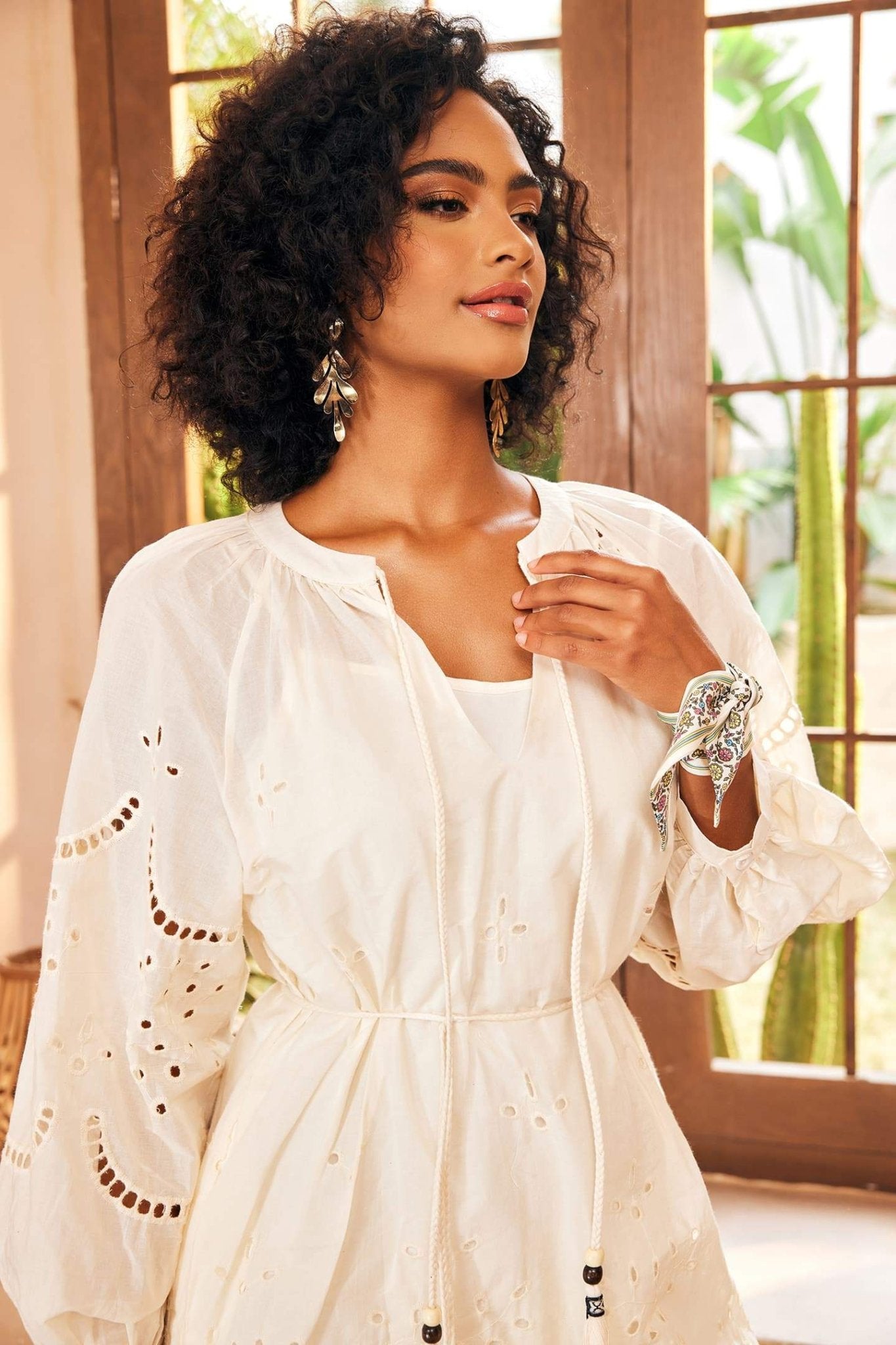 Gracefully Styled Dress for Any Occasion