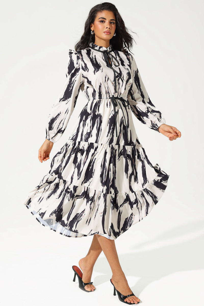 Gracefully Styled Dress for Any Occasion