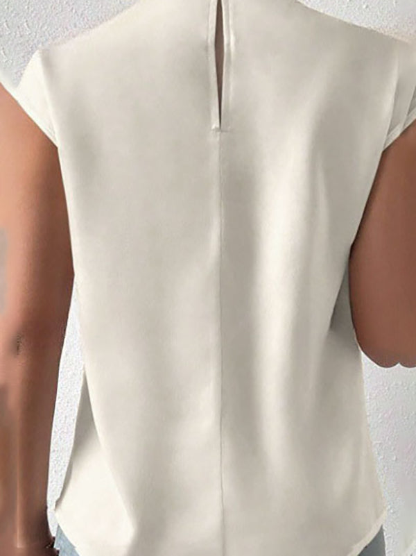 Beautifully Finished T-Shirt in a Timeless Design
