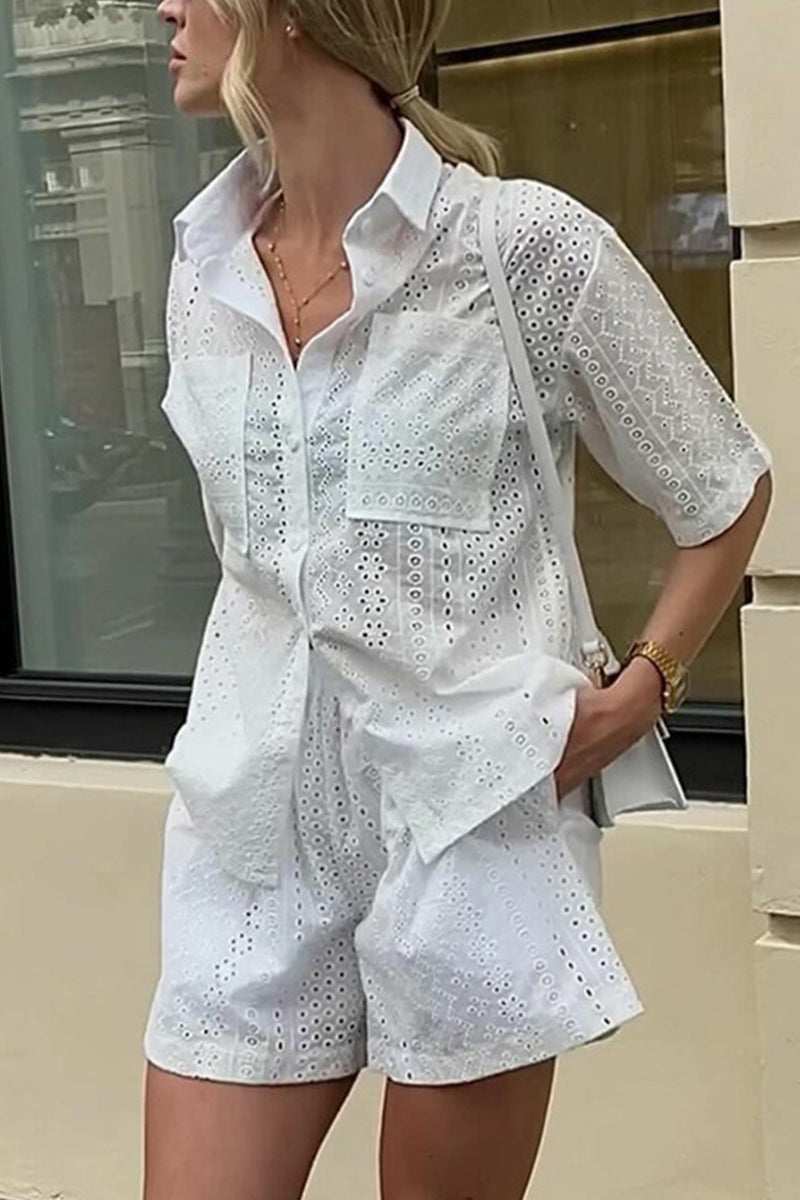 Classic Vintage Shirt with a Flattering Fit
