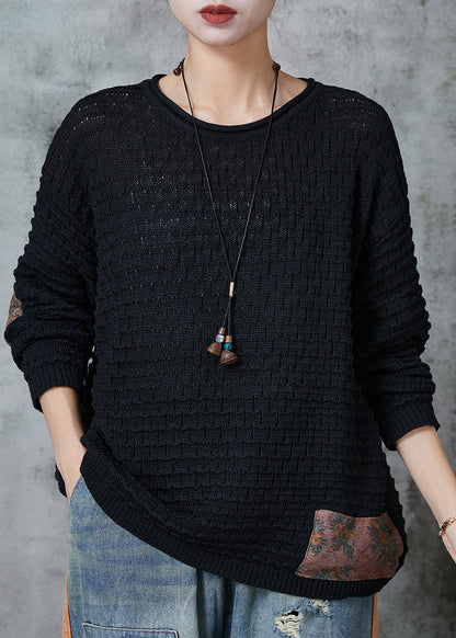 Well Tailored Sweater with a Graceful Silhouette