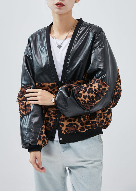 Gracefully Styled Coat for Any Occasion