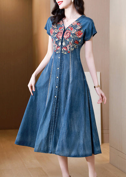 Classic Vintage & Enduringly Stylish Dress
