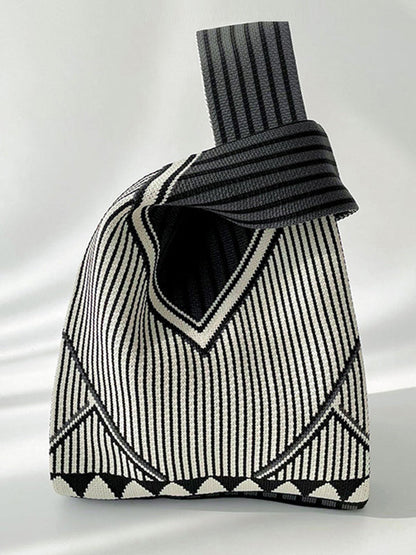 Beautifully Finished Bag in a Timeless Design