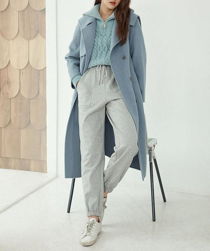 Beautifully Finished Coat in a Timeless Design