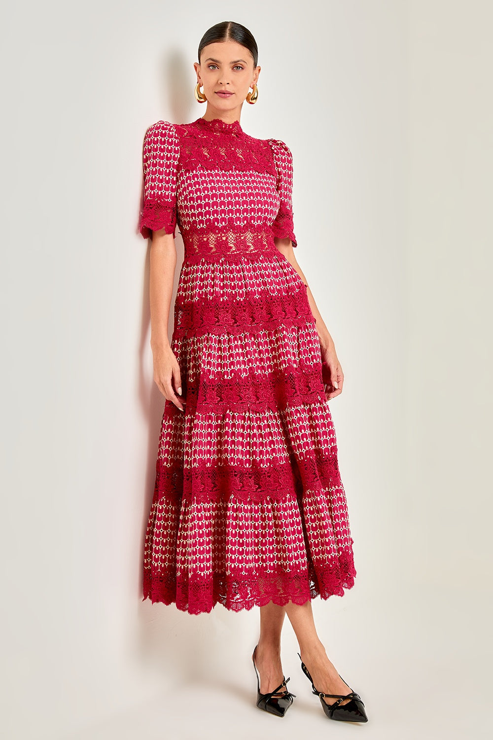 Beautifully Crafted Dress in a Classic Style