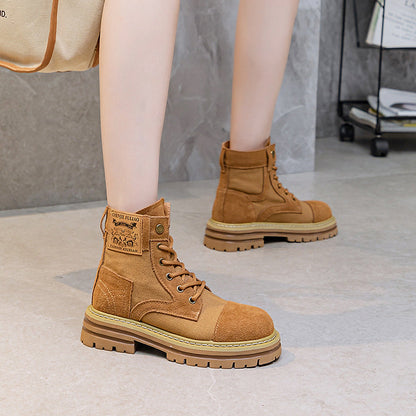 Polished Boots with an Effortless Classic Look