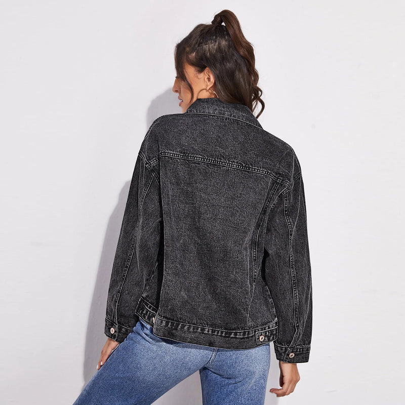 Gracefully Styled Jacket for Any Occasion