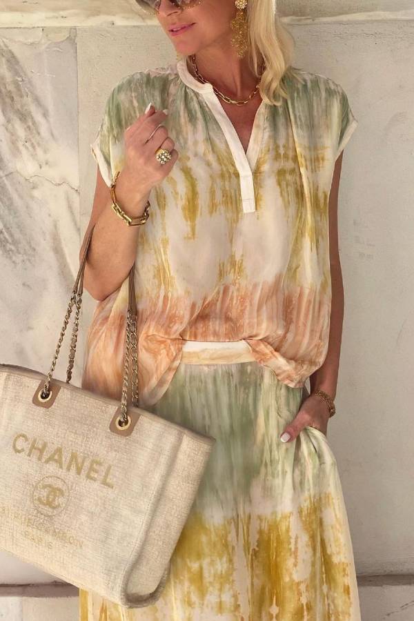 Elegantly Styled Garment for Everyday Wear