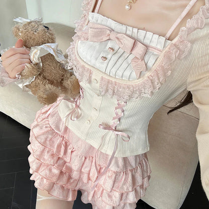 Gracefully Styled Garment for Any Occasion