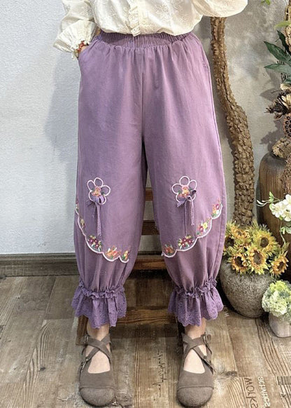 Well Tailored Pants with a Graceful Silhouette