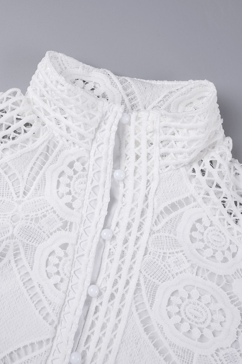 Effortlessly Elegant Garment with a Timeless Design