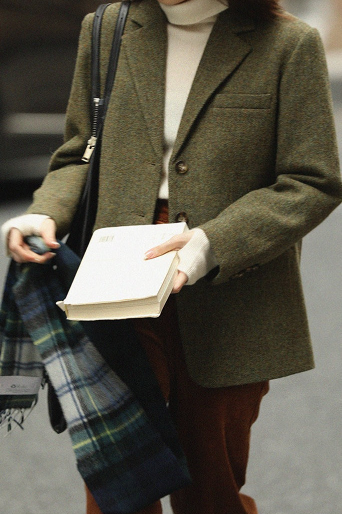 Well Tailored Garment with a Graceful Silhouette