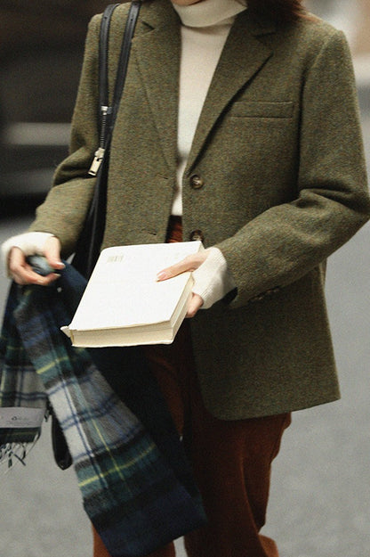 Well Tailored Garment with a Graceful Silhouette