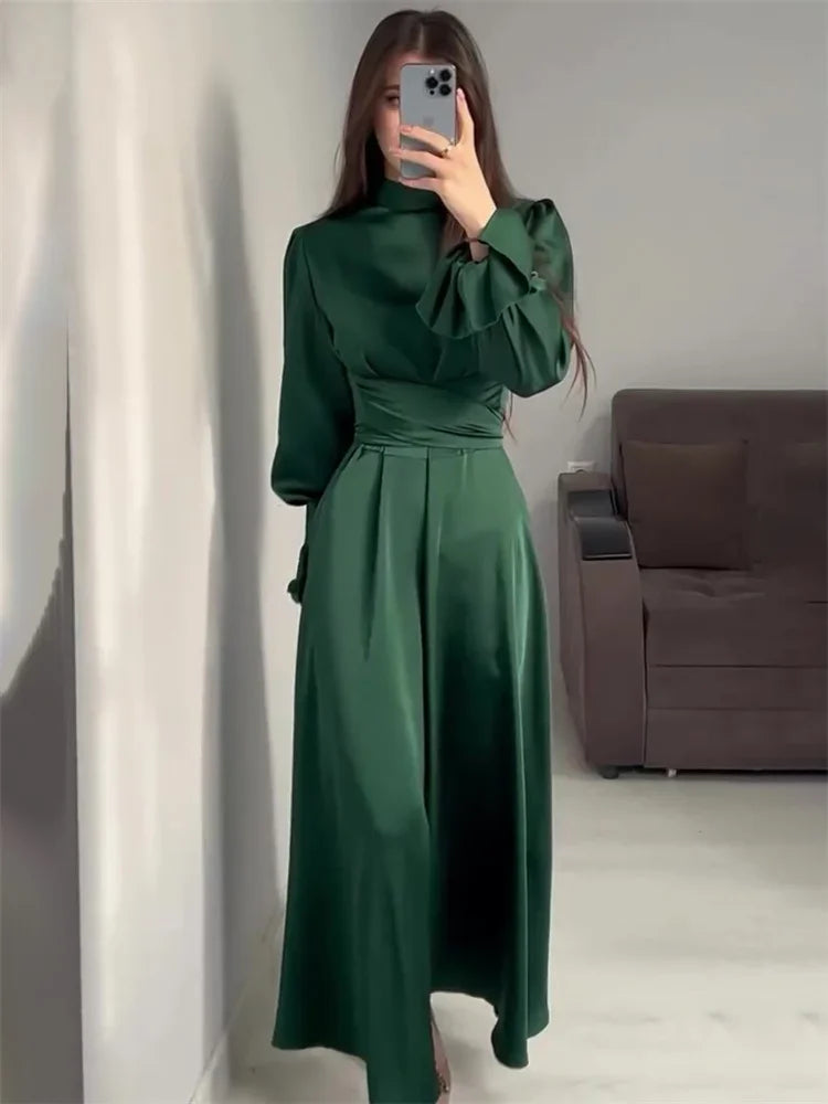 Polished Dress with an Effortless Classic Look