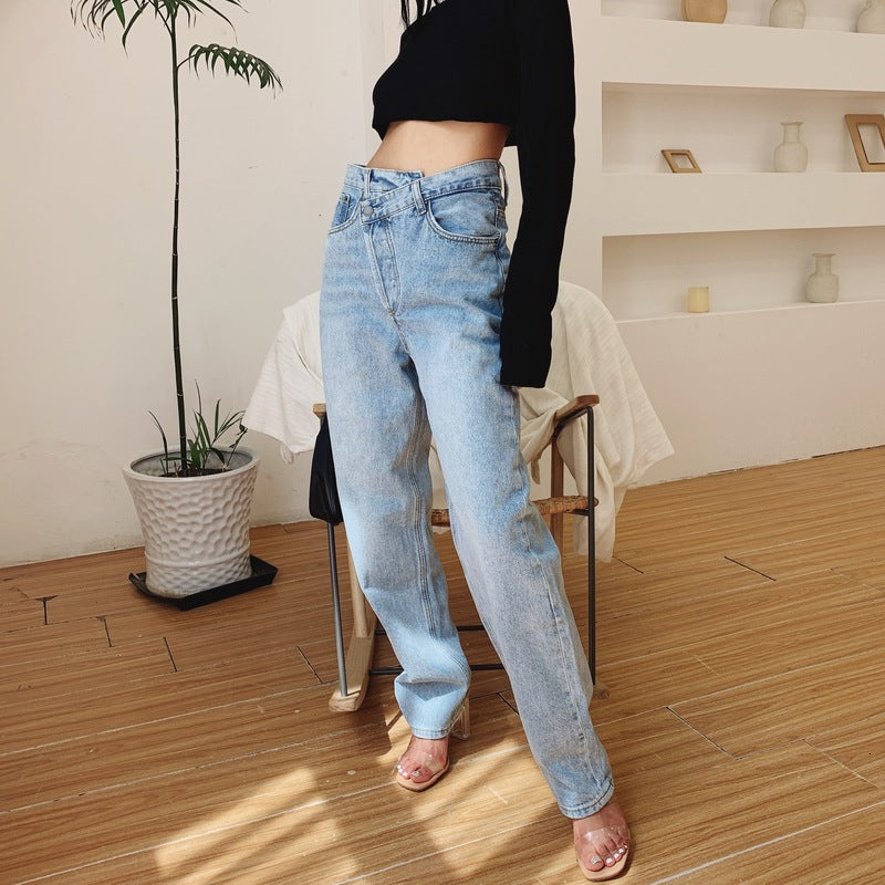 Sophisticated Garment with a Clean Classic Look