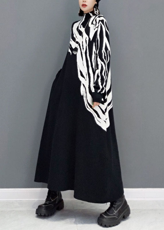 Well Tailored Sweater with a Graceful Silhouette