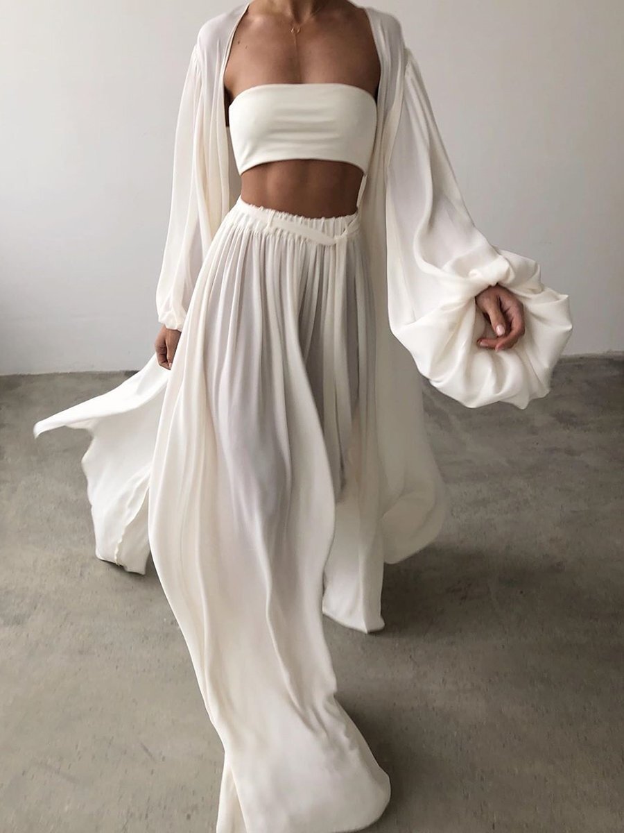 Classic Vintage Coat with a Flattering Fit