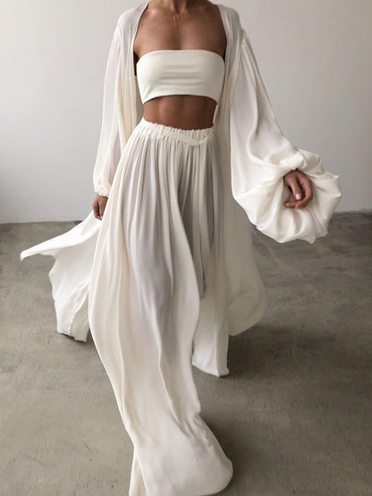 Classic Vintage Coat with a Flattering Fit