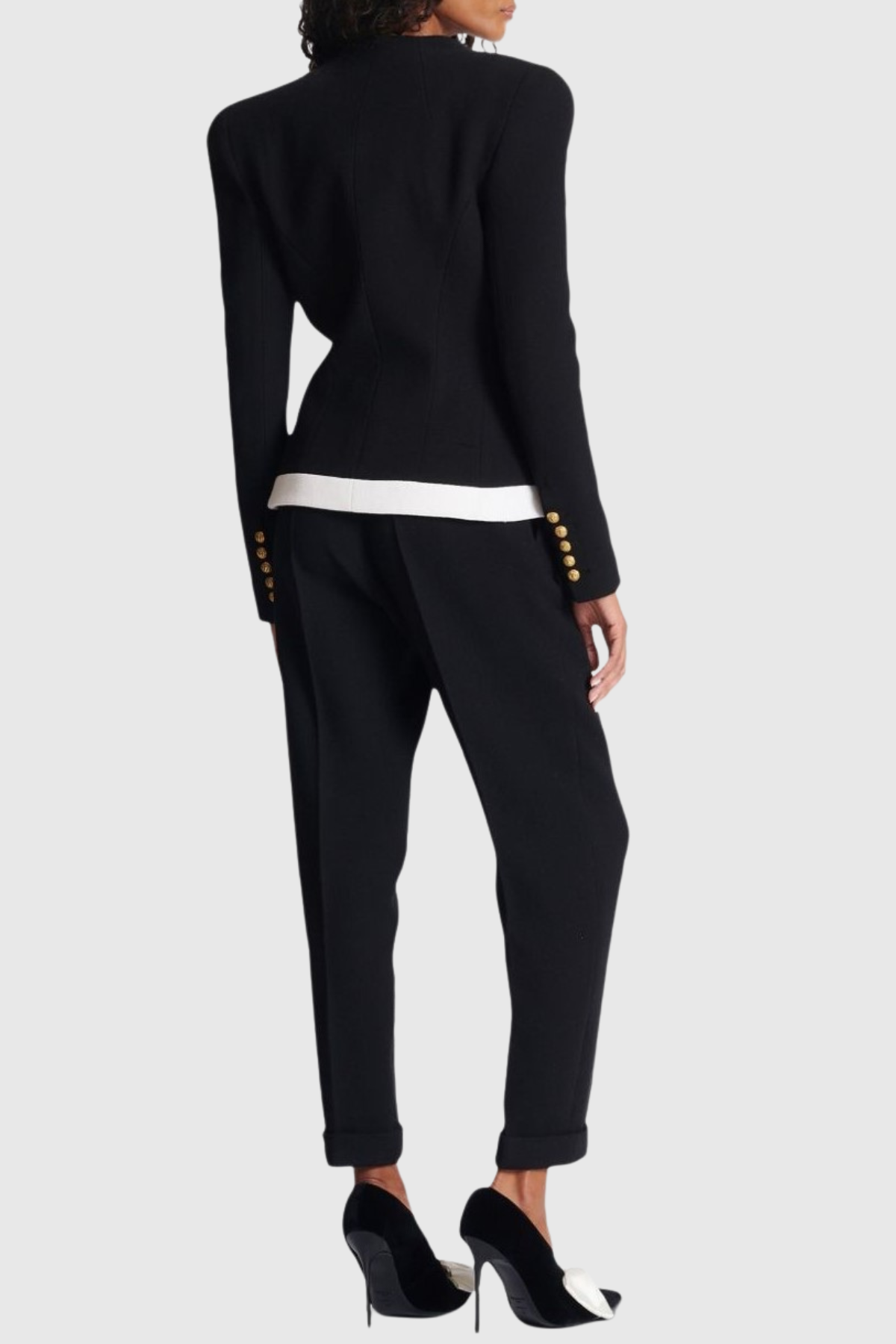 Beautifully Finished Garment in a Timeless Design